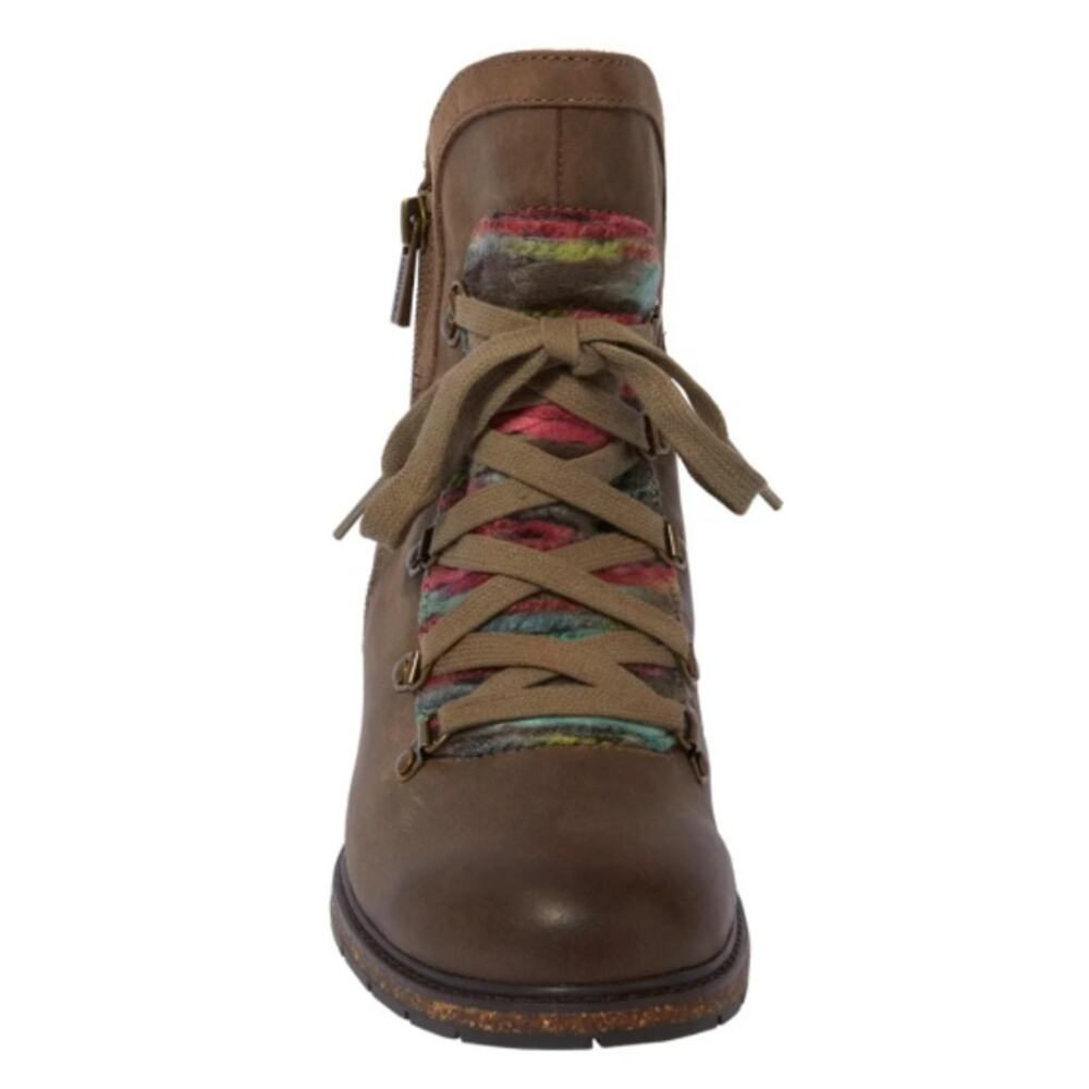 Aetrex Joleen Women Brown Leather Waterproof Boot Size 9 NWOB
